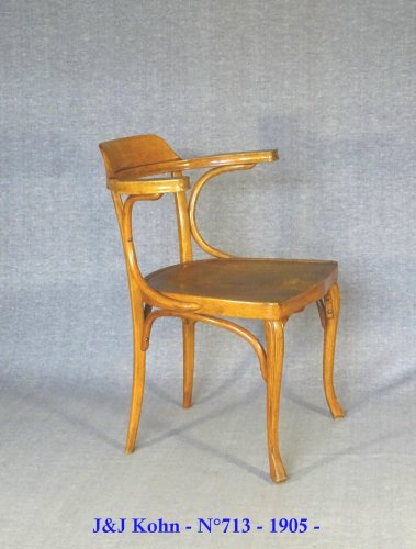 Fauteuil de bureau N°713 par KOHN 1905, no Thonet