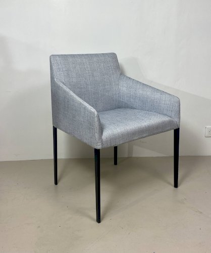 Fauteuil design  Arper Saari