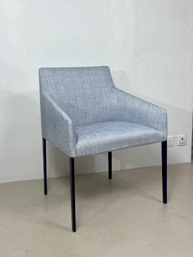 Fauteuil design  Arper Saari