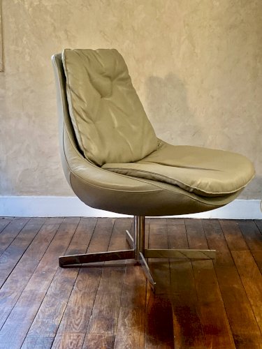 Fauteuil design vintage daya bontempi italie.