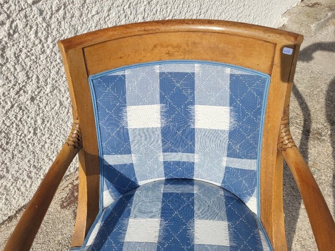FAUTEUIL DOSSIER ARRONDI TETE DE POISSON N°12