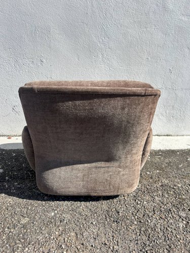 fauteuil et ottoman  Michel Cadestin pour Airborne