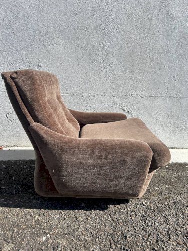 fauteuil et ottoman  Michel Cadestin pour Airborne