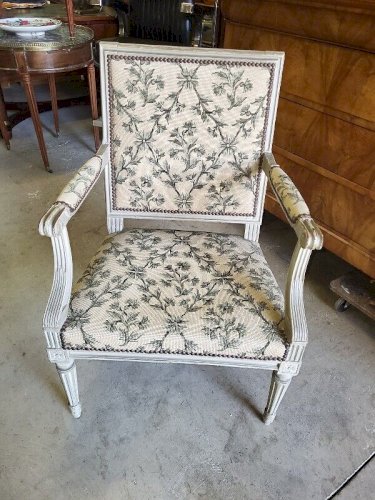 FAUTEUIL LOUIS XVI GRIS DU XIX ème SIECLE N°2