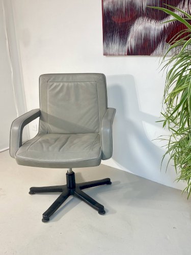 Fauteuil visiteur mobilier international cuir Gris 2000