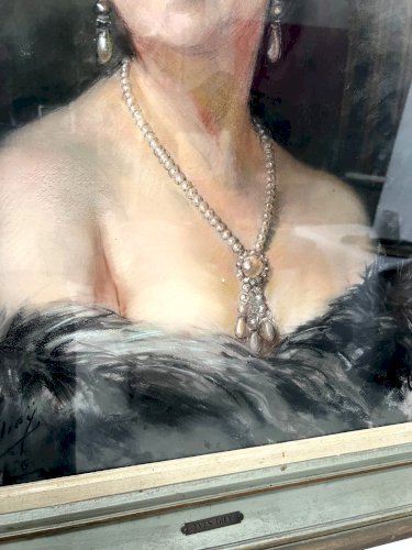 " Femme aux épaules dénudées par YVES DIEY " Portrait en bustre