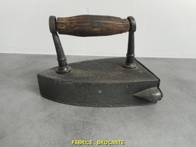 FER A REPASSER ANCIEN N° 1