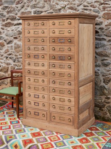 Fernand, le meuble de métier en bois N°186