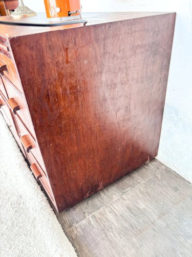 Fernand, le meuble de métier N°90