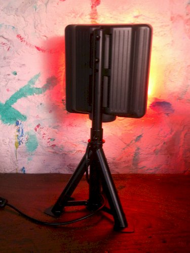 Feu signalisation piéton sur pied 