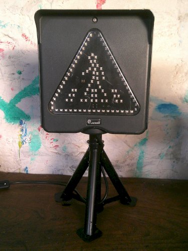 Feu signalisation piéton sur pied 