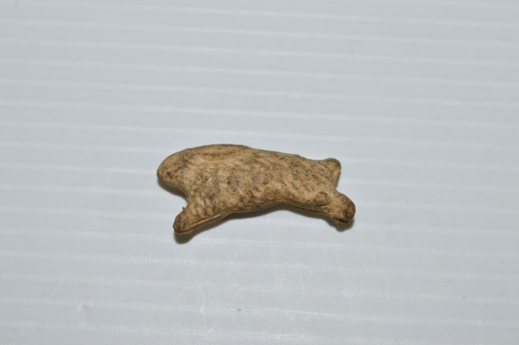-FEVE ANCIENNE LIEVRE ou LAPIN Biscuit couleur marron Ranque Ducongé avant 1950