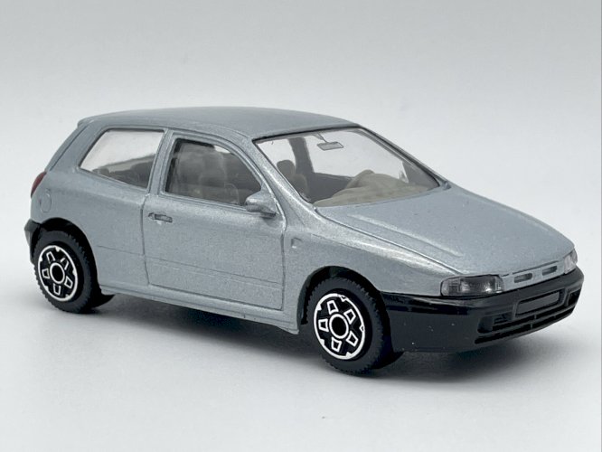Fiat Bravo 1/43 Burago
