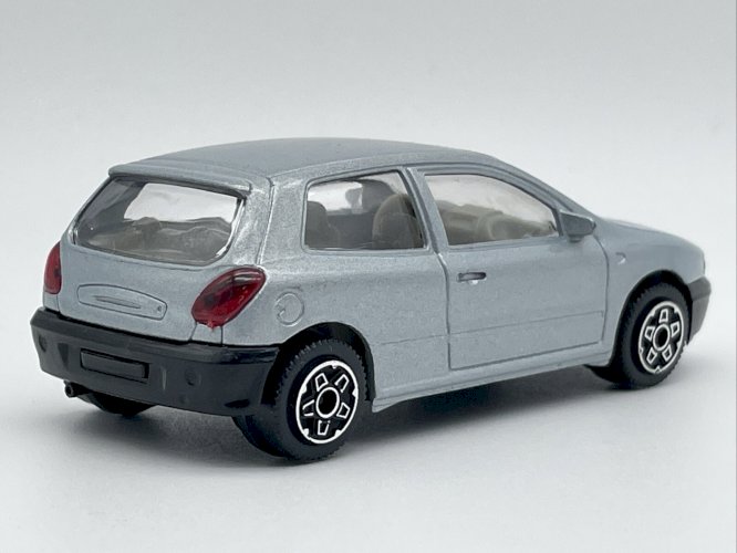 Fiat Bravo 1/43 Burago