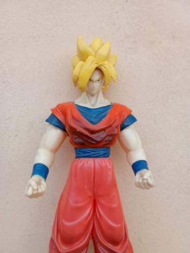Figurine Dragon Ball Z – Goku Super Saiyan – 1989