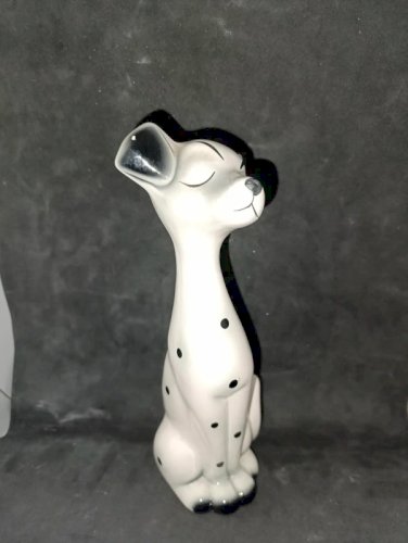 figurine en ceramique en forme de dalmatien en bon etat