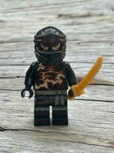 Lego minifigure and accessory
