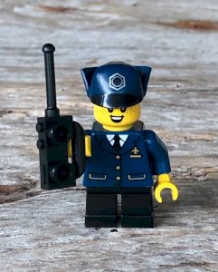 Lego figurine and accessory