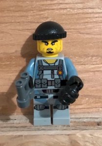 Lego figurine and accessories