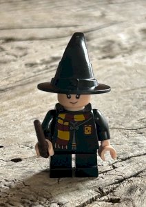 Lego figurine and accessories