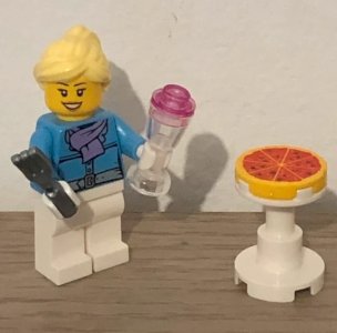 Lego figure and accessories