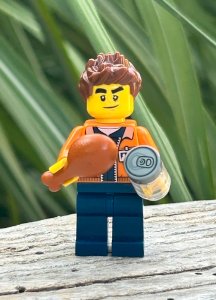 Lego figurine and accessories