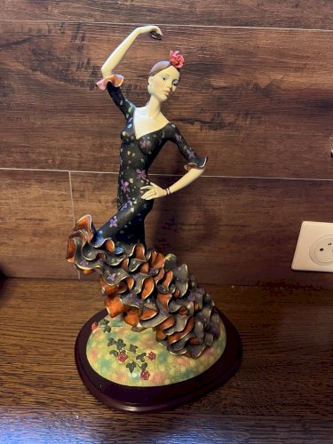 Figurine LEONARDO – Danseuse Flamenco – Sculpture décorative – 36 cm