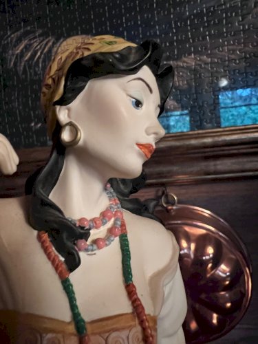 Figurine LEONARDO – Gipsy – 1996 – Danseuse bohémienne – 36 cm