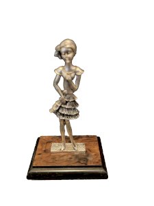 figurine miniature métal argenté femme statuette design vintage Italie marque E