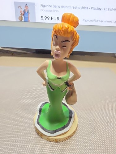 FIGURINE Mme Agecanonix ATLAS ASTERIX RESINE PLASTOY