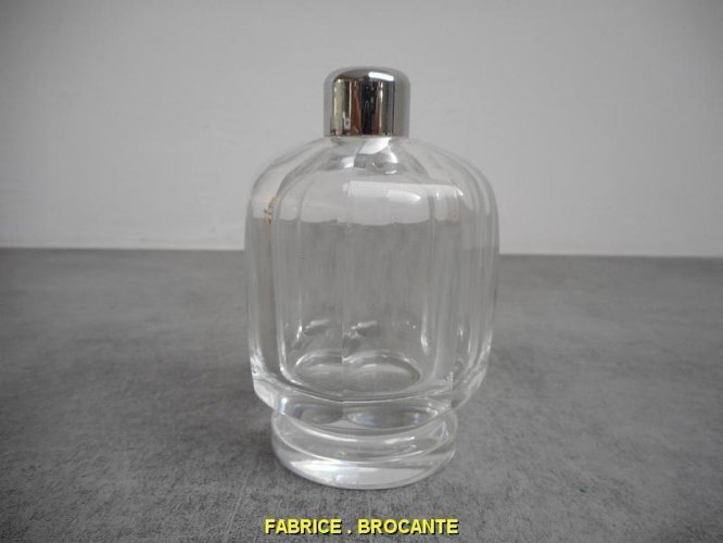 FLACON A PARFUM BACCARAT CRISTAL BOUT CHROME