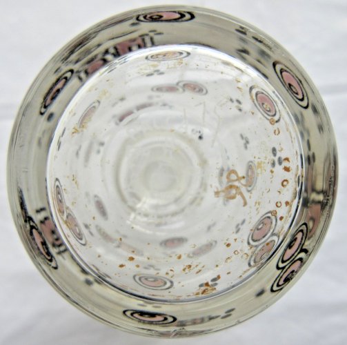 "Flacon à parfum en cristal Baccarat émaillé d'un semis de roses stylisées
