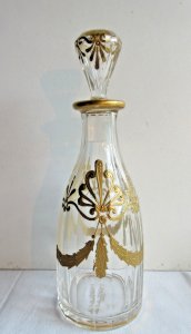"Flacon à parfum en cristal taillé et doré à l'or fin: DAMON Paris Bd Malherbes