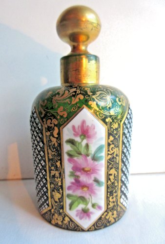 Flacon à parfum XIXème, cristal vert à 6 cabochons sur fond de dorures, signé XX