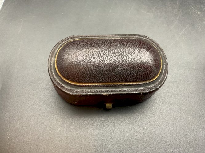 FLACON A SEL  CRISTAL BACCARAT et argent vermeil