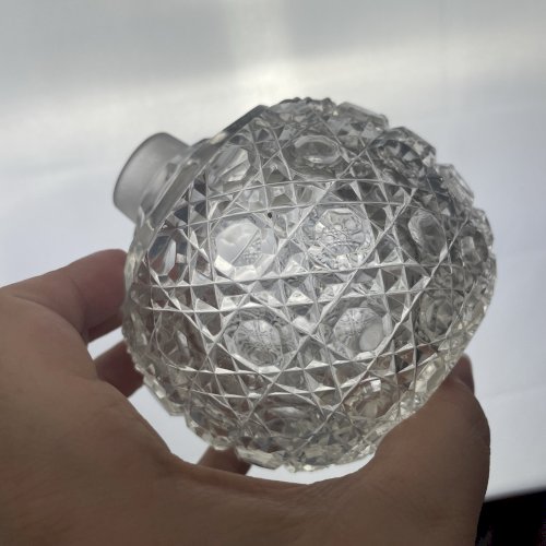 Flacon bouteille boule cristal DLG Diamants Pierreries de Baccarat non signé