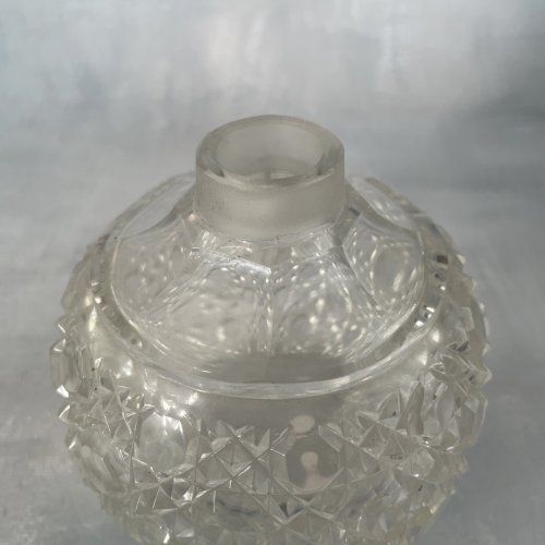 Flacon bouteille boule cristal DLG Diamants Pierreries de Baccarat non signé