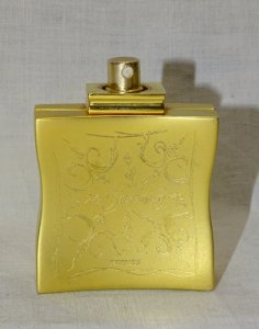 - FLACON VAPORISATEUR DE SAC HERMES 24 FAUBOURG VIDE  manque le Bouchon  D