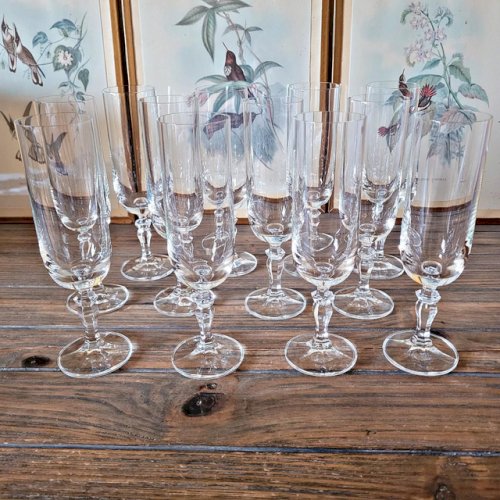 Flûtes à champagne en cristal jambe travaillée