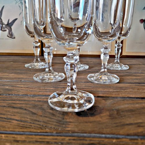 Flûtes à champagne en cristal jambe travaillée