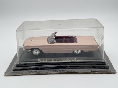 Ford Thunderbird (1966)  1/43