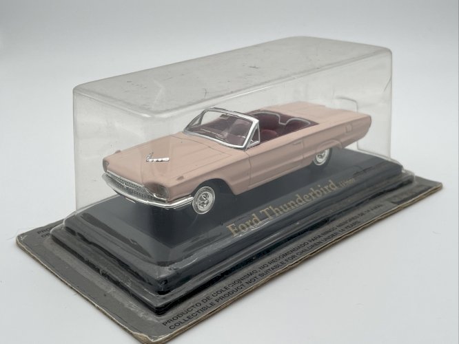 Ford Thunderbird (1966)  1/43