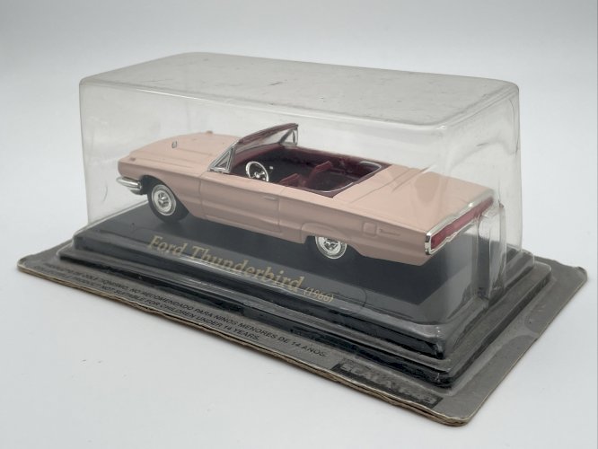 Ford Thunderbird (1966)  1/43