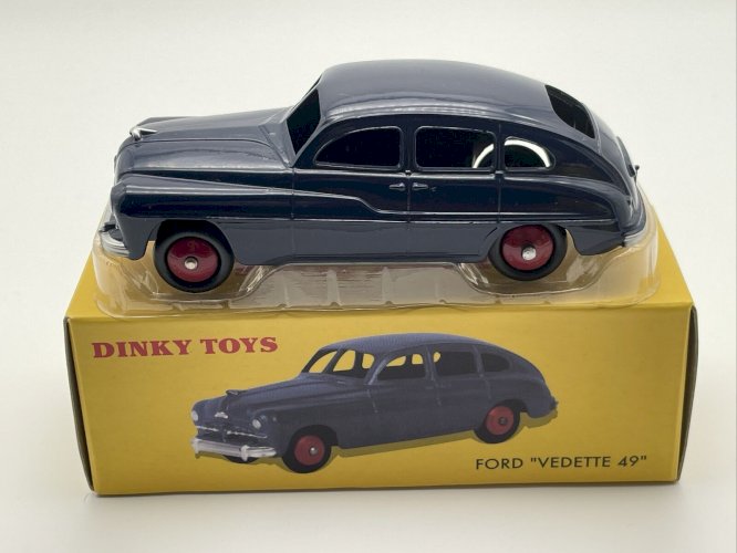 Ford Vedette 49 1/43 Dinky Toys 24Q