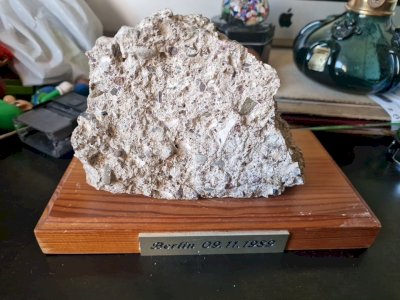 Fragment of the Berlin Wall - 1989