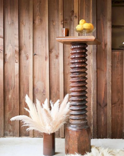 Francine, la colonne en chêne sculpté N°724