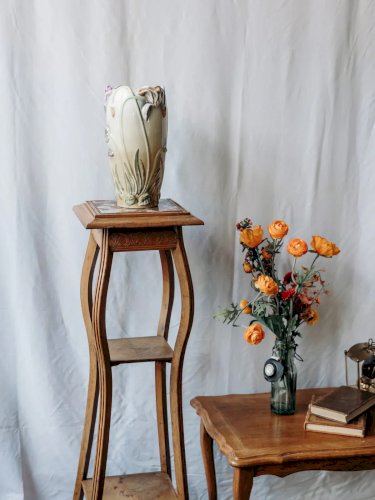 Francine, la grande sellette en bois et marbre N°532