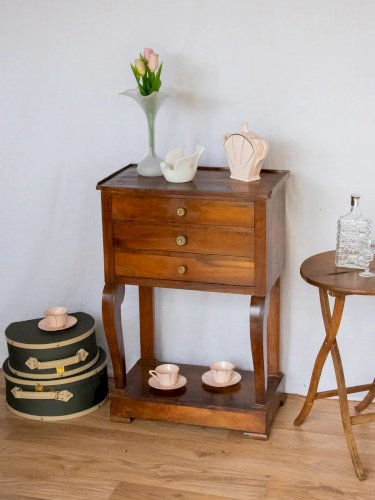 Francine, la grande table d'appoint en bois N°605