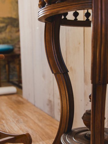 Francine, la sellette en bois N°626