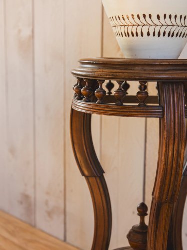 Francine, la sellette en bois N°626